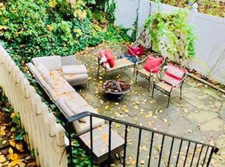 211 Mill River Rd #3, Oyster Bay, NY 11771