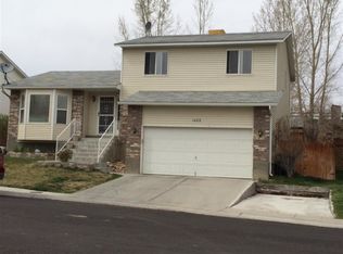 1422 Clover Hills Dr, Elko, NV 89801