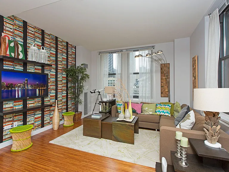 MDA Apartments — Photo 21