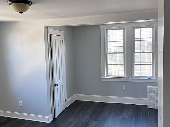 5th image of 198 Hansen Ave #1