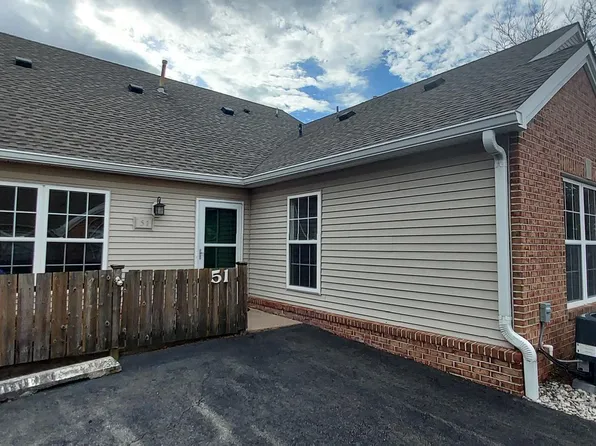 51 Woolsey Ct, Pennington, NJ 08534