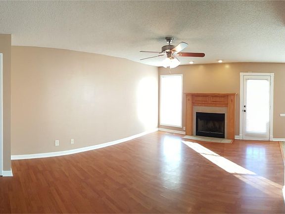 5th image of 1308 Archwood Dr