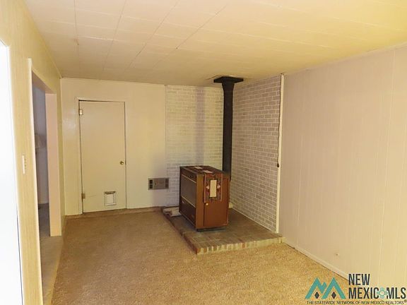 4th image of 1304 Estancia Ave