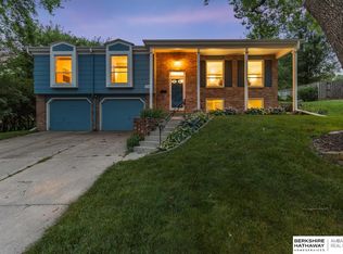 13573 Shirley St, Omaha, NE 68144
