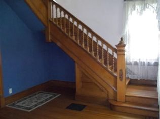 822 S 6th St, Ironton, OH 45638