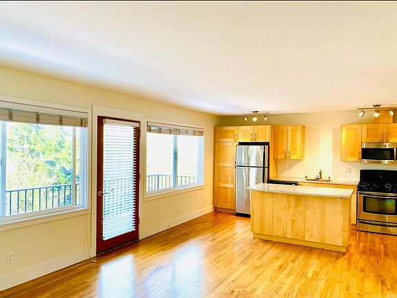 5th image of 3045 81st Pl SE Unit 11