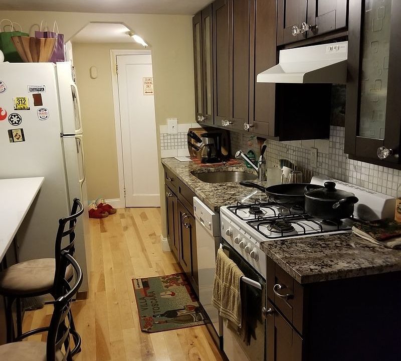 1st image of 2829 41st St #1