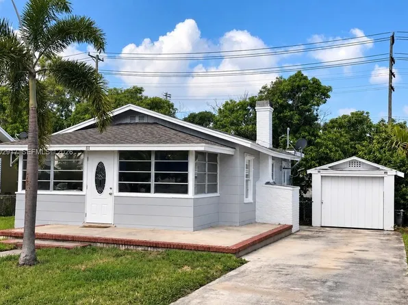 111 S B St, Lake Worth, FL 33460