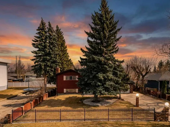 3919 43rd Ave, Red Deer, AB T4N 3B8