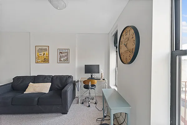 Rented by Corcoran | media 18