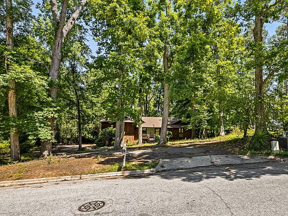 5th image of 307 Rabun Valley Lane
