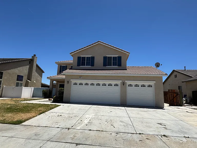 8971 Gentian Ave — Photo 3