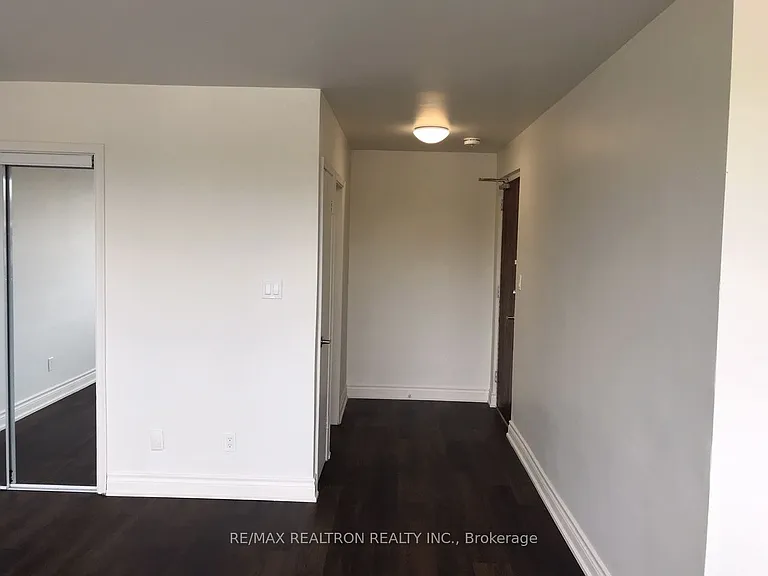 1991 Lawrence Ave E #1 — Photo 6