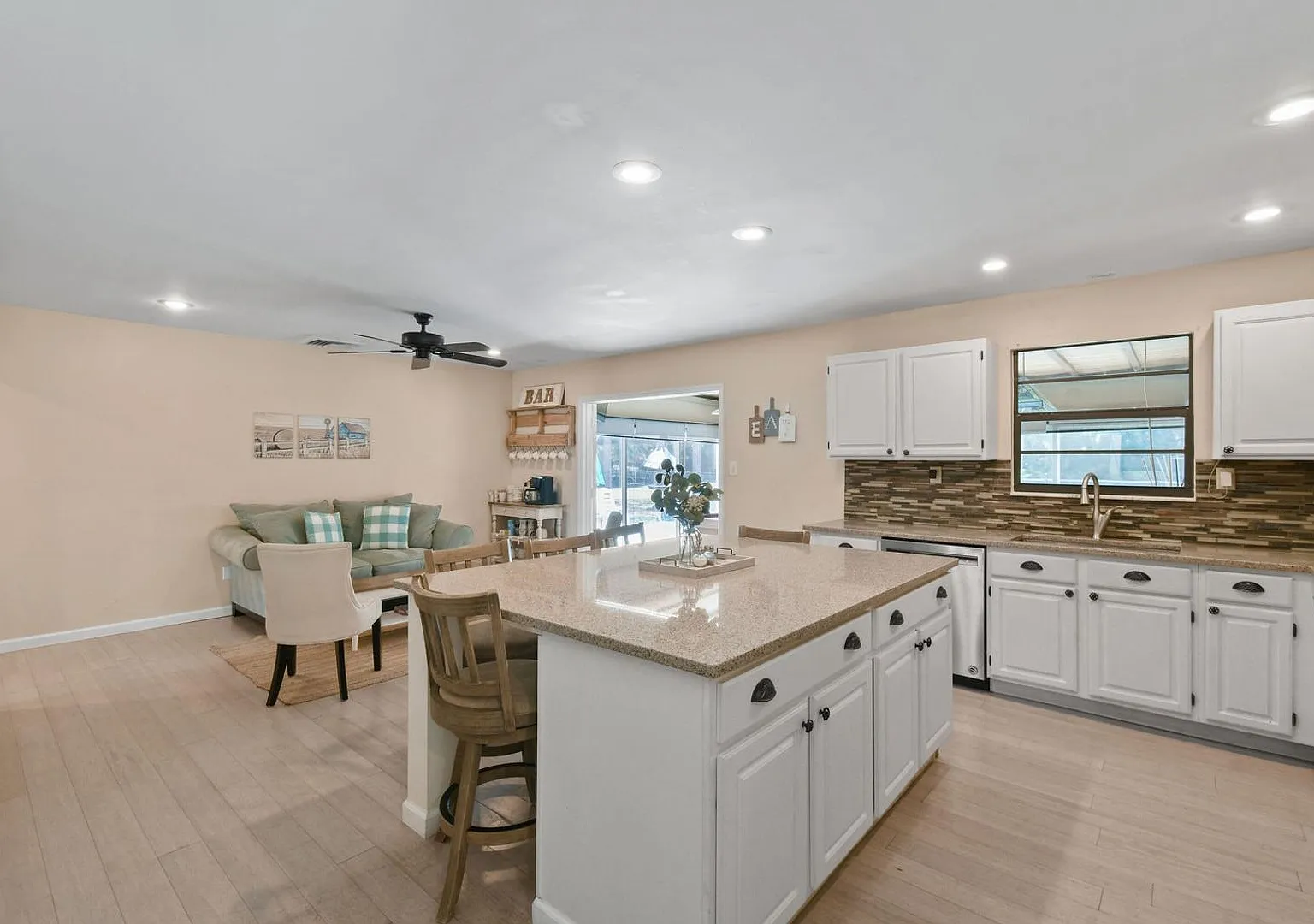 15739 N 75th Way N, Palm Beach Gardens, FL 33418 — Photo 4
