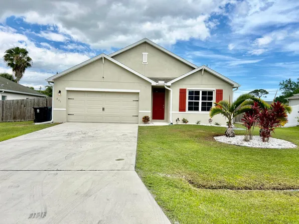 631 SE Starflower Avenue, Port St Lucie, FL 34983