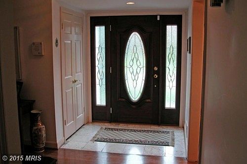 3rd image of 6220 Charnwood Dr