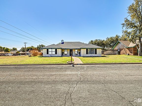 2nd image of 3217 Grandview Dr