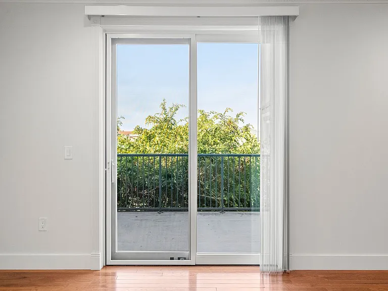 650 Mill St #204 — Photo 5