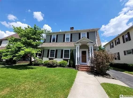 1st image of 122-1 Arlington Ave