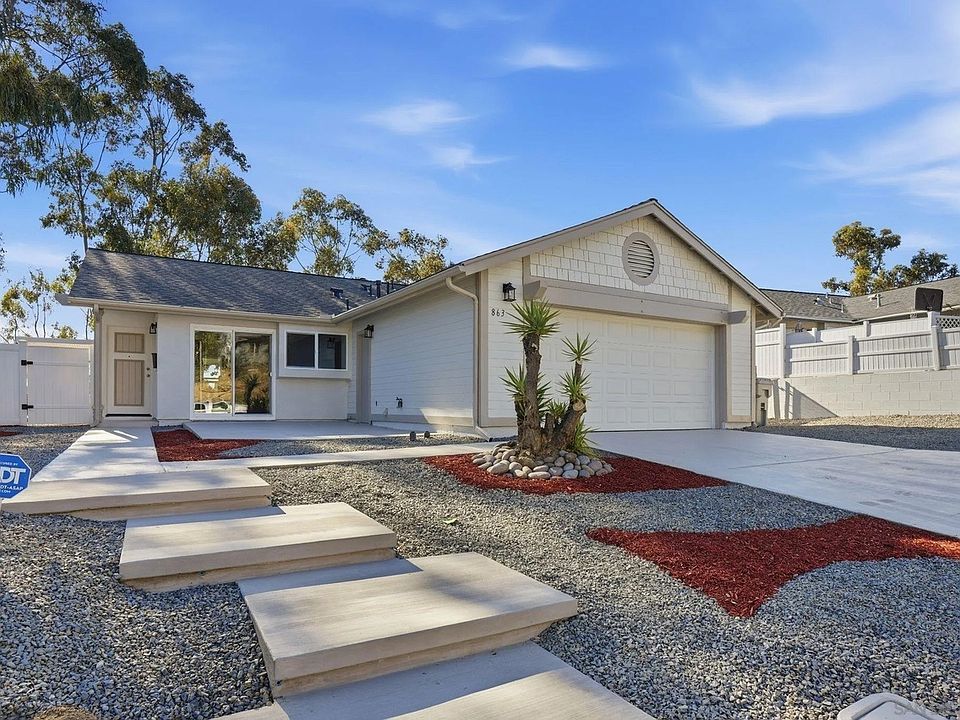 1st image of 865 Leppert Ct