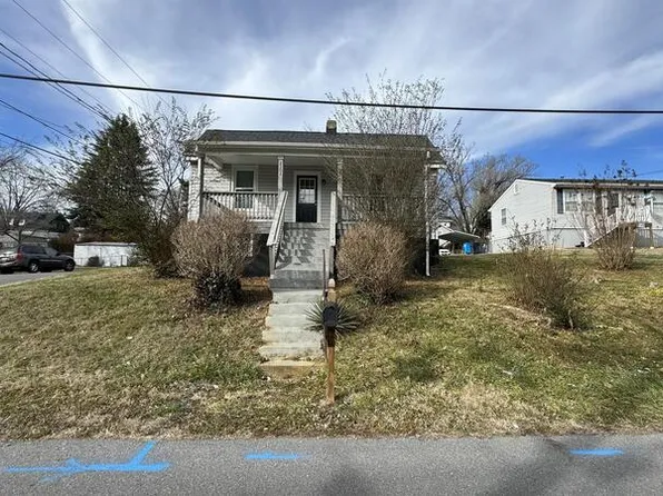 2302 Dunkirk Ave NE, Roanoke, VA 24012