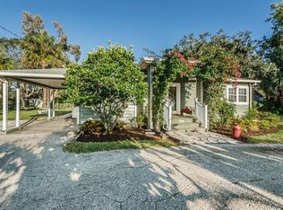 708 Riverside Dr, Tarpon Springs, FL 34689