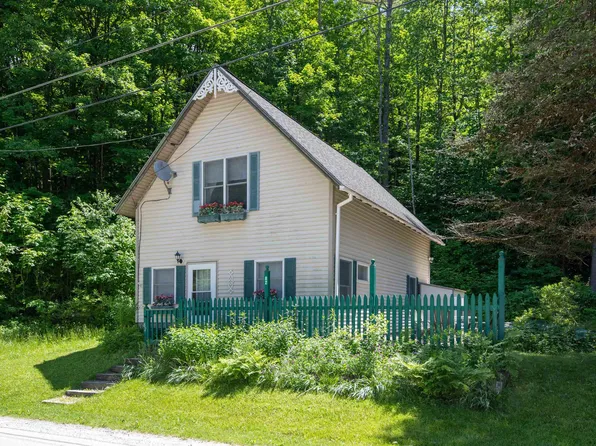 82 East Lake Road, Ludlow, VT 05149