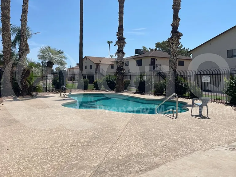 860 E Brown Rd #32 — Photo 18