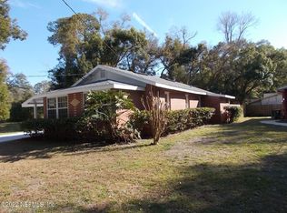 5738 Cruz Rd, Jacksonville, FL 32207