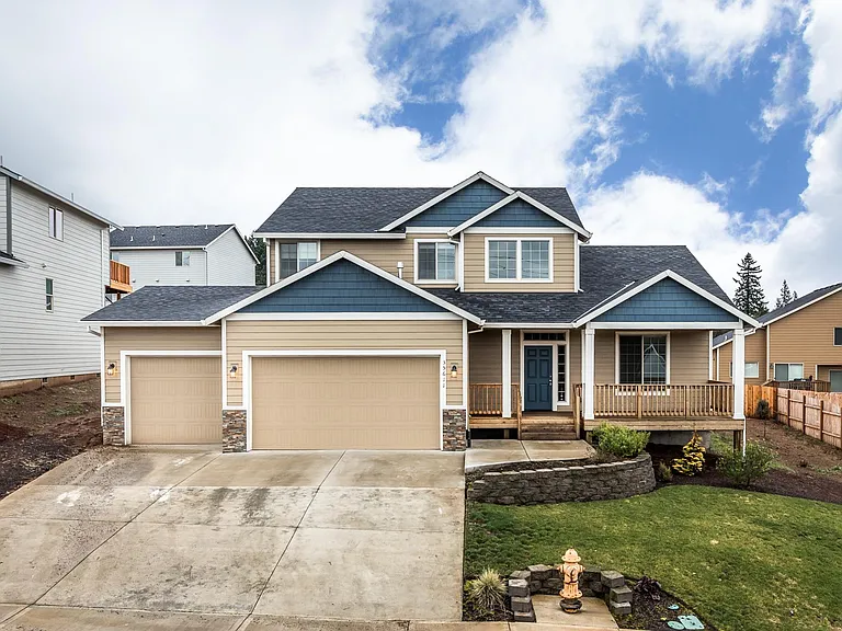 35611 Valley View Dr — Photo 1