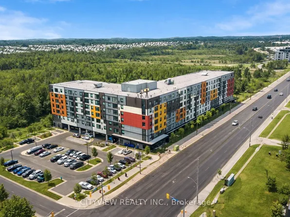 1291 Gordon St #414, Guelph, ON N1L 0M5