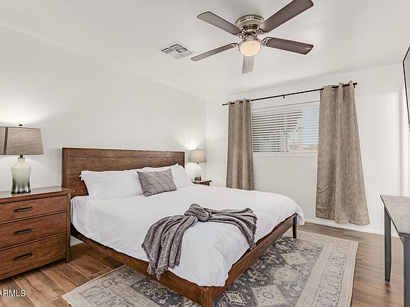 5th image of 8602 E CAMBRIDGE Avenue