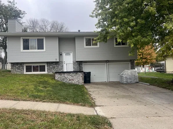 1804 N 19th St, Norfolk, NE 68701