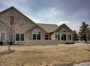 9892 Connor Lake Cir, Perrysburg, OH