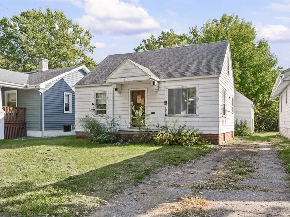 1315 E Johns Ave, Decatur, IL 62521