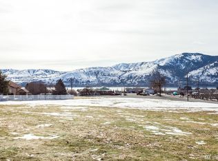 978 Wapato Lake Rd, Manson, WA 98831