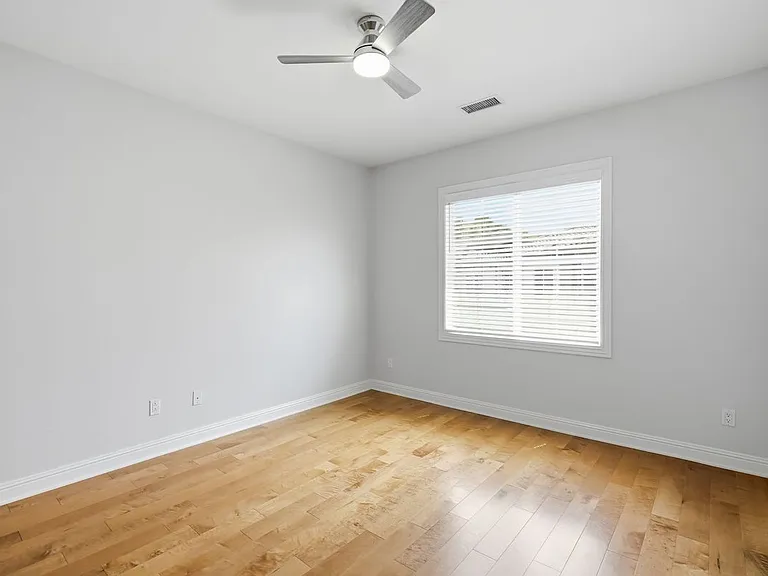 11528 Verona Dr — Photo 31