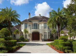 4453 Club Estates Dr, Naples, FL 34112