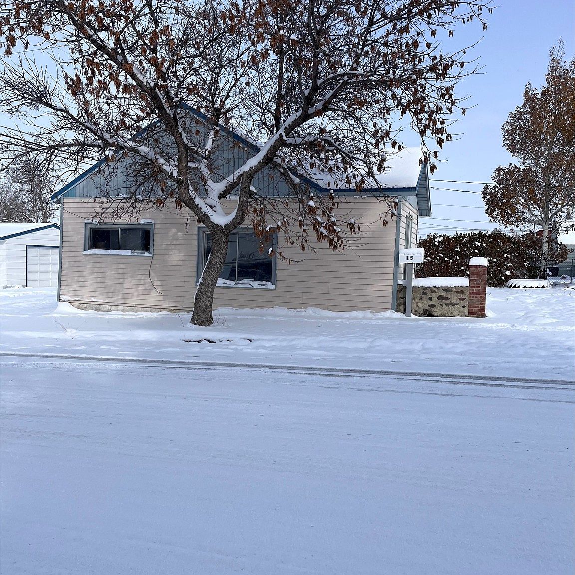 15 2nd St SE, Cut Bank, MT 59427 Zillow