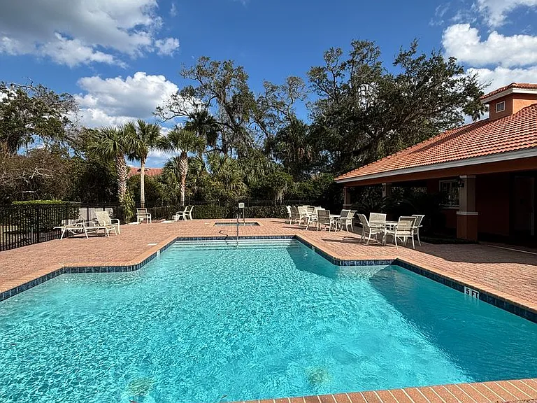 134 Hidden Palms Ln #201 — Photo 32