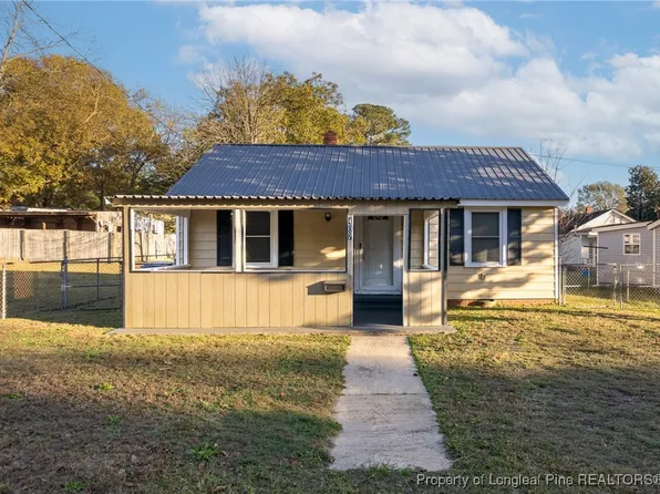 407 S Little Ave, Dunn, NC 28334