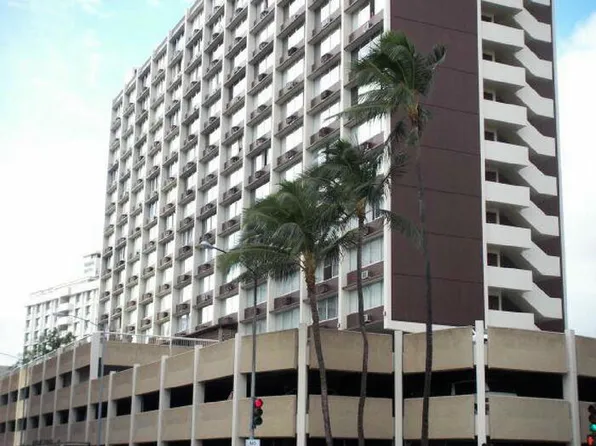 1560 Kanunu St APT 916, Honolulu, HI 96814
