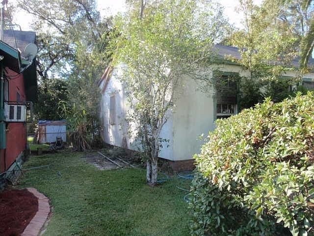 2nd image of 2215 N 38th St