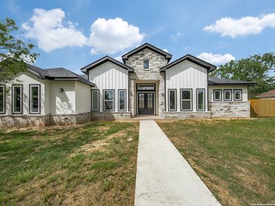 115 Oakview Dr, Floresville, TX, 78114
