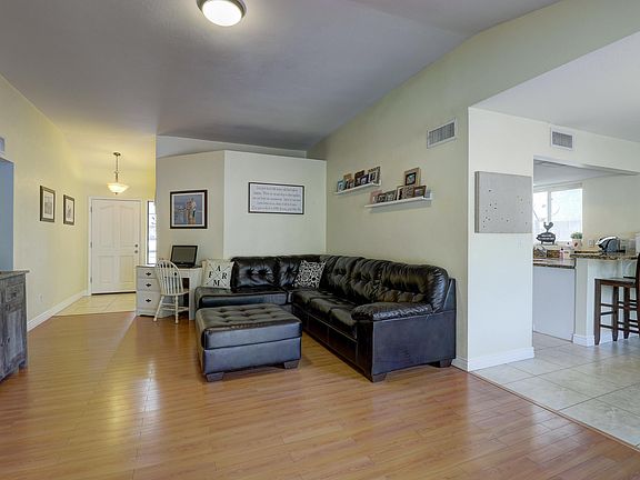 5th image of 1143 N Cottonwood Ct