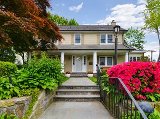 55 Chestnut Ave, Larchmont, NY 10538