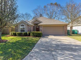 208 Bismark Dr, Broussard, LA 70518