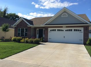 16860 Gilford Ln, Middleburg Heights, OH 44130