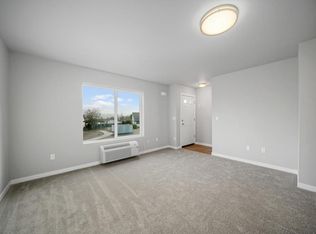 352 NE Evergreen Ct #13, Dallas, OR 97338