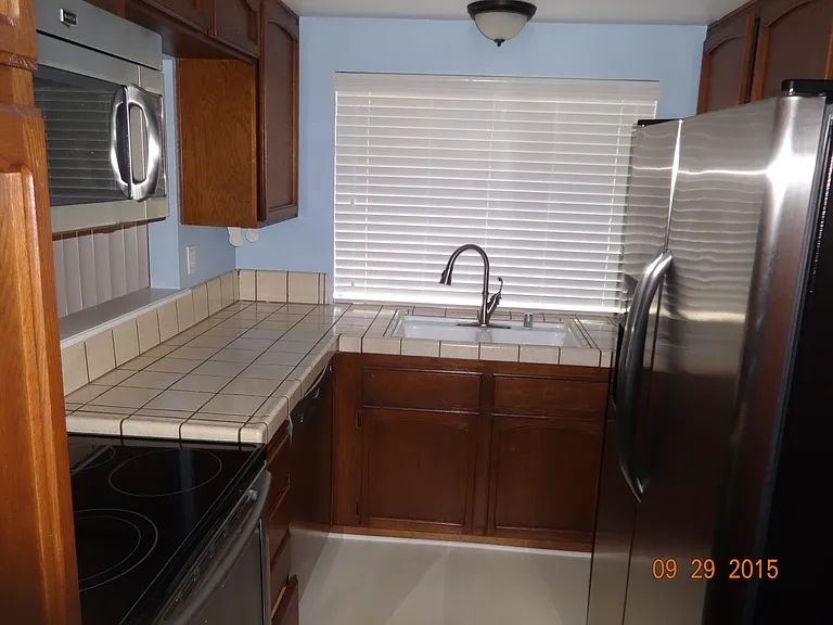 7818 Hampton Ln — Photo 8